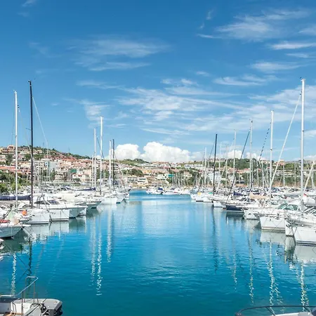 Coral Apartmeant - A Pochi Passi Dal Mare
